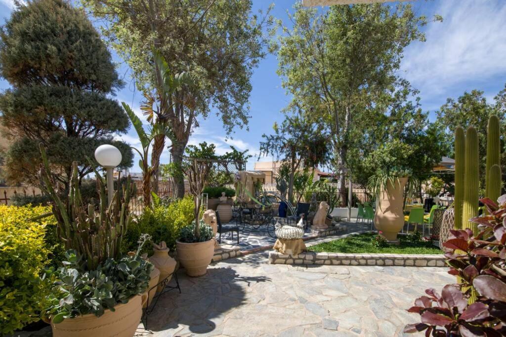 فيلا Renas Secret Garden House خانيا المظهر الخارجي الصورة
