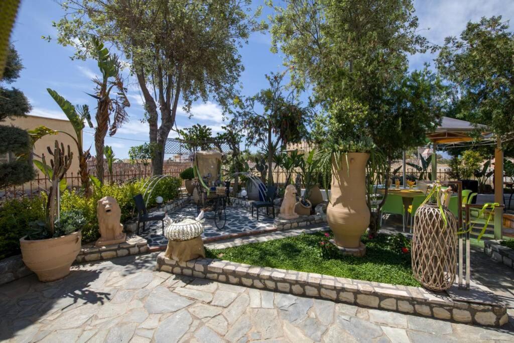 فيلا Renas Secret Garden House خانيا المظهر الخارجي الصورة