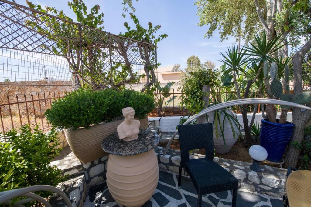 فيلا Renas Secret Garden House خانيا المظهر الخارجي الصورة